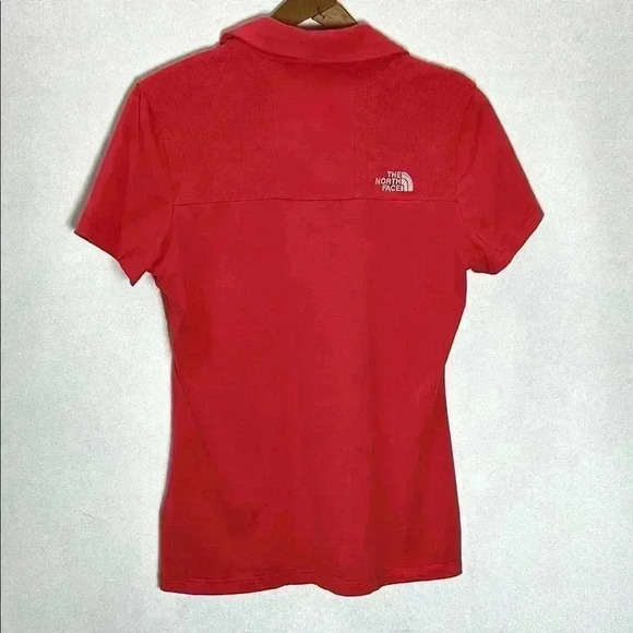 The North Face Red Polo Shirt Collar Short Sleeve Women's Medium Ski Hike Sport - Picture 2 of 8